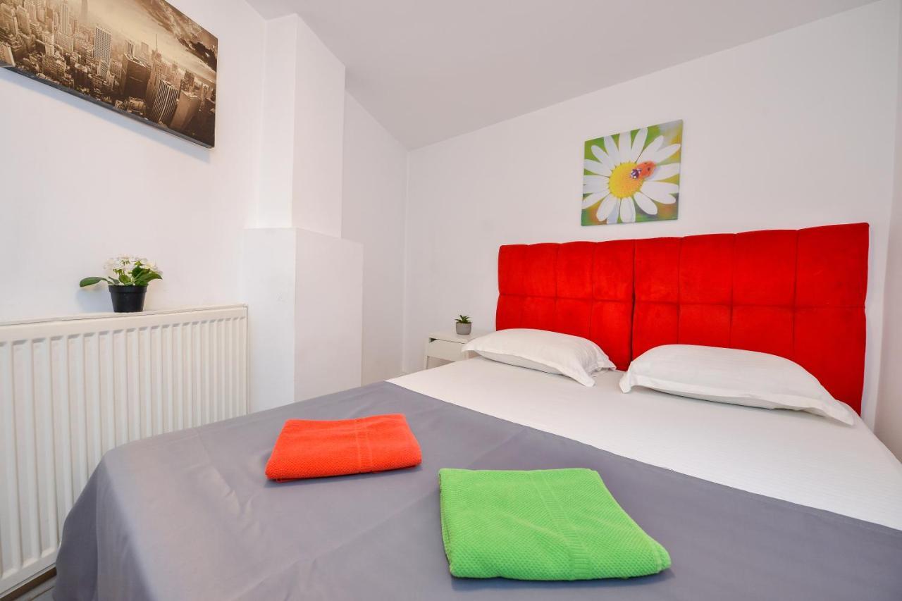 Unirii Square Old Town Apartments Bucharest Luaran gambar
