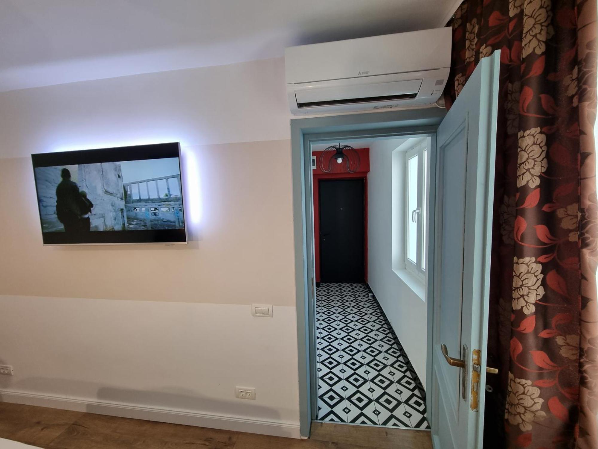 Unirii Square Old Town Apartments Bucharest Bilik gambar